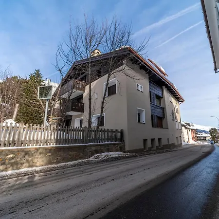 Monolocale Chesa Laura - Celerina Челерина